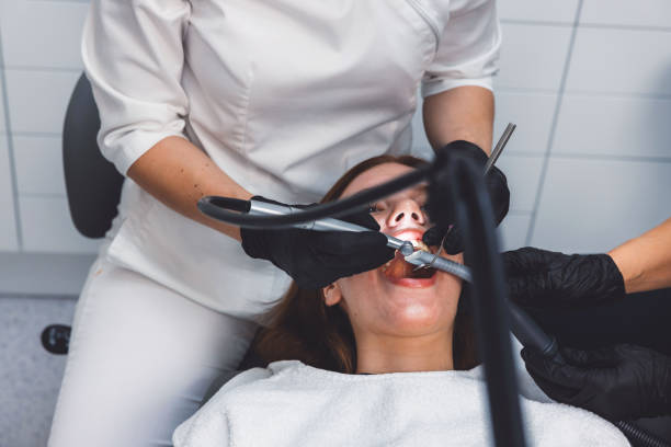 Best Walk-In Emergency Dentist in Maryvle, IL